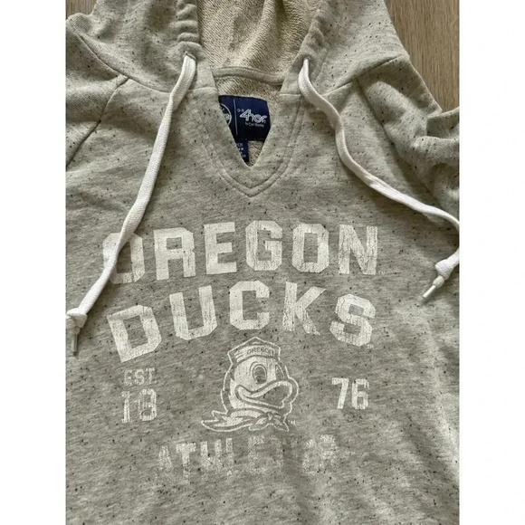 Oregon Ducks Hooded Long Sleeve Sweatshirt, University of Oregon, Women's Small - Picture 2 of 3